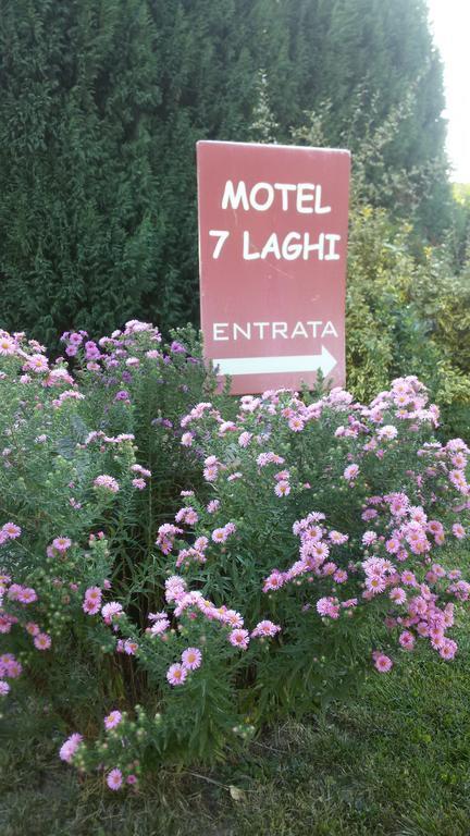 Motel 7 Laghi Castelletto Di Branduzzo Extérieur photo