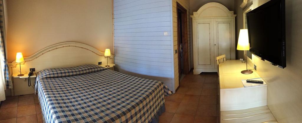 Motel 7 Laghi Castelletto Di Branduzzo Extérieur photo