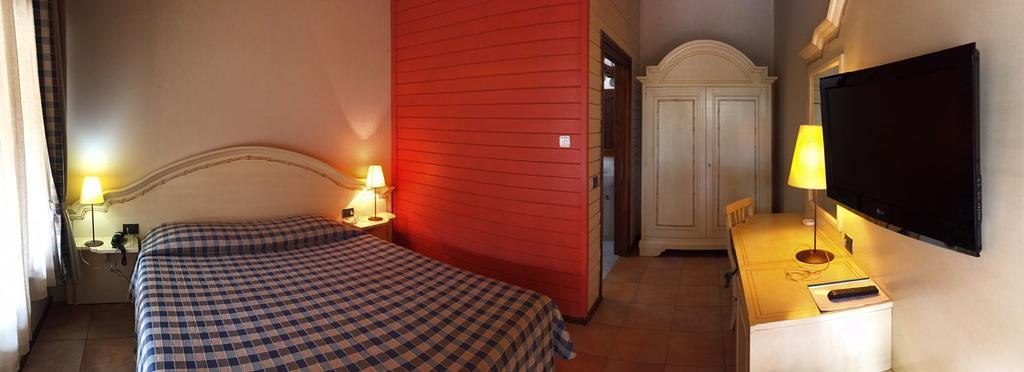 Motel 7 Laghi Castelletto Di Branduzzo Extérieur photo